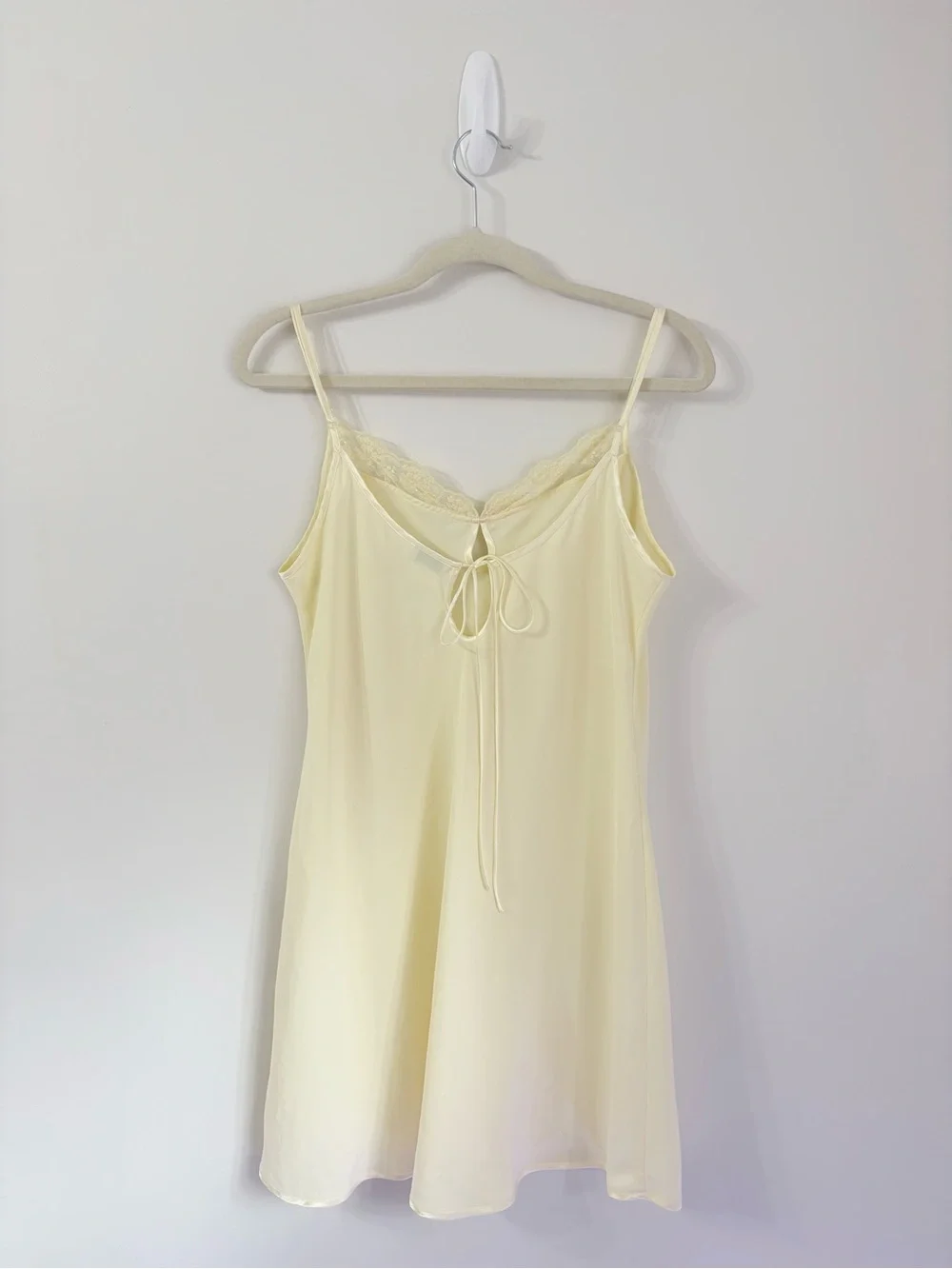LA SENZA VINTAGE Butter Yellow Nightie Lace Hem Keyhole Sexy Slip Dress XL Y2K - Picture 4 of 4